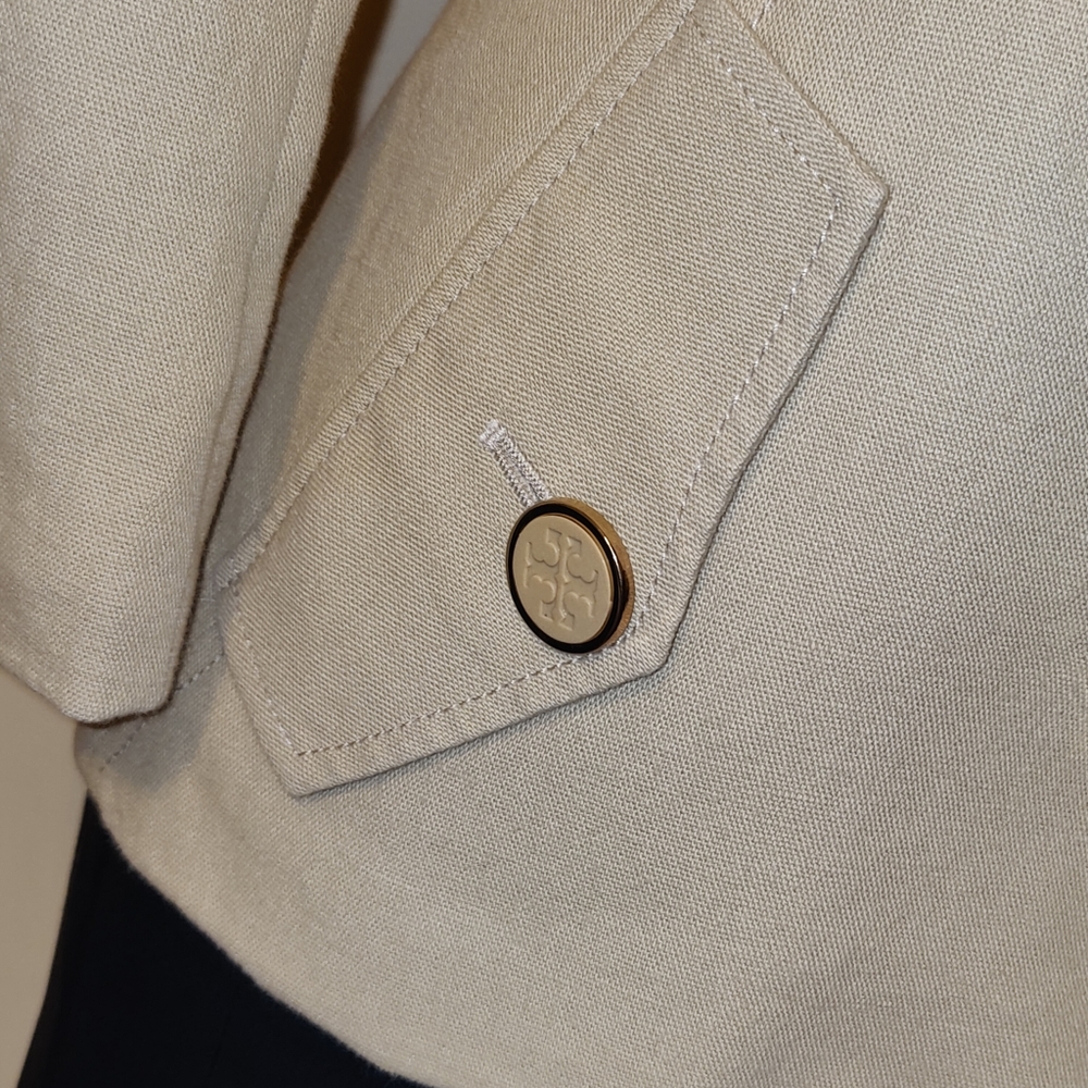 Tory Burch Elegant Beige Women's Jacket - Picture 4 of 16